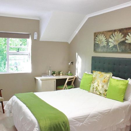 Milas Place Somerset West Extérieur photo