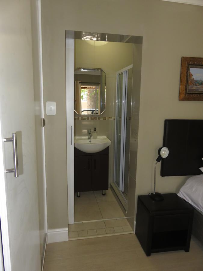 Milas Place Somerset West Extérieur photo