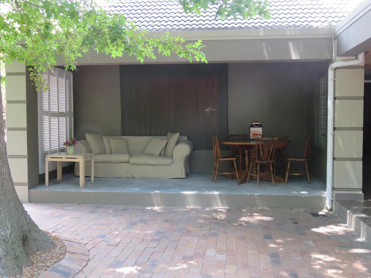 Milas Place Somerset West Extérieur photo